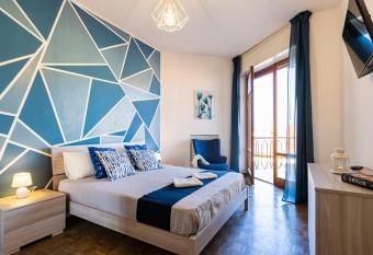 Blue Wave Apartment [Arona - Lago Maggiore] has Balcony rooms