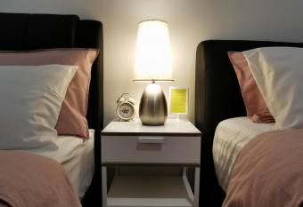 Landmark Lovely Coast View King Suite#500mbpsWifi#Netflix has Balcony rooms