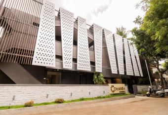 FabHotel Chakkra Residency allows 18 year olds to book a room