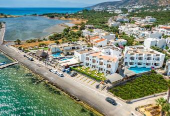 Elounda Alikes Suites & Studios has Balcony rooms