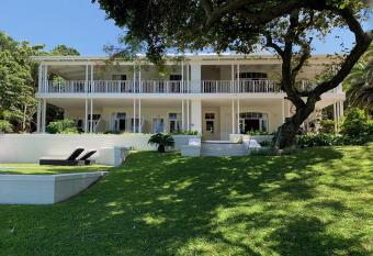 Coral Tree Colony Bed & Breakfast has Balcony rooms