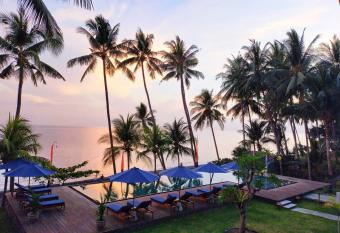The Kirana Tembok has Smoking/Balcony rooms