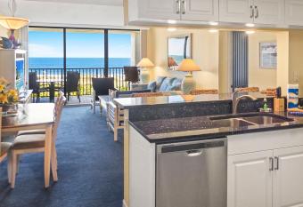 Cape Winds Resort has Balcony rooms