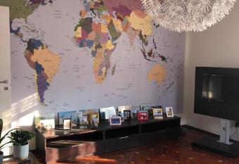 Casa Vacanza La Chicca allows 18 year olds to book a room