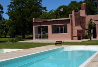 Yerba buena - Alojamiento rural - Casa principal allows 18 year olds to book a room