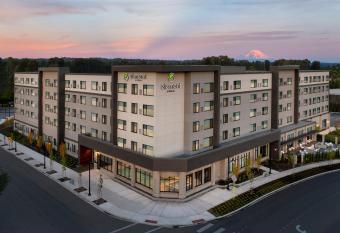 Element Seattle Sea-Tac Airport allows 18 year olds to book a room