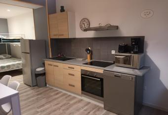 La Riviera has Balcony rooms