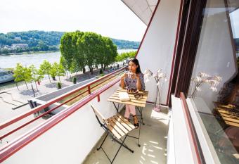 City Apartments Rheinterrassen has Balcony rooms