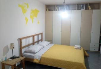 makis rooms A has Balcony rooms