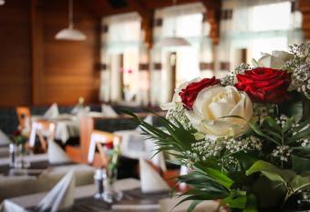 Hotel & Restaurant Tennenloher Hof has Balcony rooms