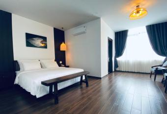 HighLight House has Balcony rooms