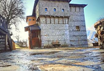 Kulla Hupi Agriturism has Balcony rooms
