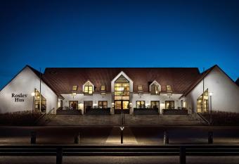 Roslev Hus allows 18 year olds to book a room