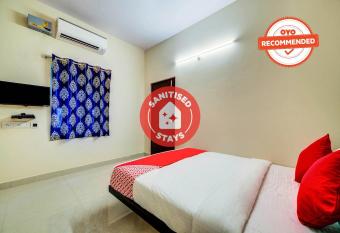 Flagship Jv Colony Near Gachibowli allows 18 year olds to book a room