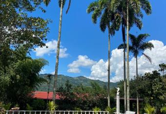 Finca La Floresta Verde has Balcony rooms