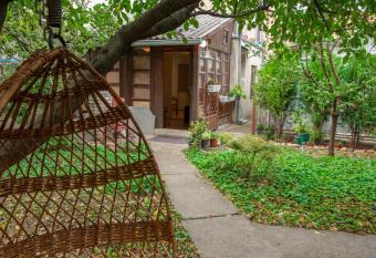 PINGO 1 has Balcony rooms