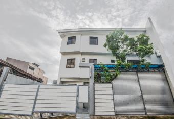 Gplace Hotel allows 18 year olds to book a room