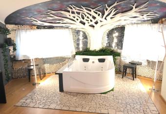 REnt room Universe allows 18 year olds to book a room