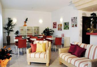 Marinetta Bed & Breakfast allows 18 year olds to book a room