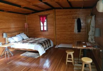 Caba  a Manal   allows 18 year olds to book a room