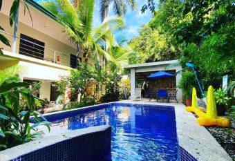 La Posada Jungle Hotel has Balcony rooms