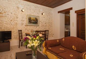 Argyro House I allows 18 year olds to book a room