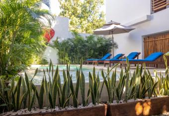 Kaab Boho has Balcony rooms