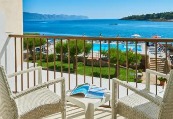 Hotel Mor   has Balcony rooms