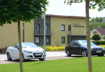 Hotel Predium has Balcony rooms