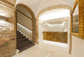 Asisium Boutique Hotel has Balcony rooms