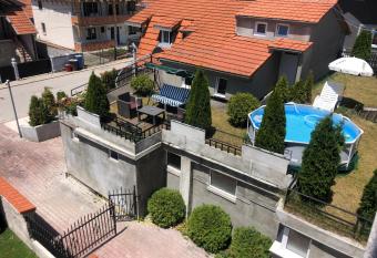 APARTMANI & RESTORAN -S O K O- SJENICA has Balcony rooms
