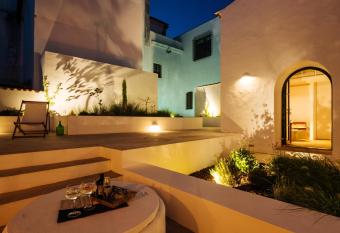 Aljana Guest House Beja has Balcony rooms