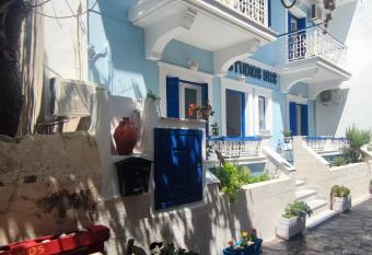 Studios Iris has Balcony rooms