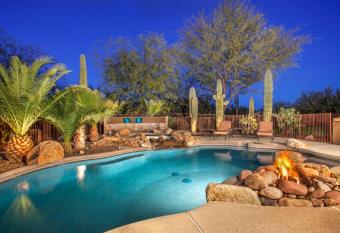 Vista Bonita has Balcony rooms