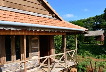 Plei Homestay & Caf   allows 18 year olds to book a room