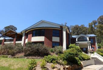 Elkanah Lodge and Conference Centre allows 18 year olds to book a room