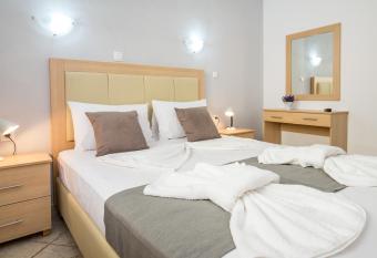 Morfoula  s House has Balcony rooms