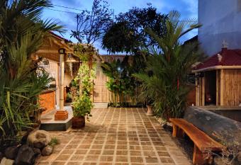 Kubu Di-Kayla s allows 18 year olds to book a room