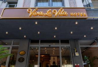 Viva La Vita Hotel has Balcony rooms