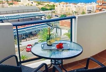 Ocean View Elegant Magic Apartment has Balcony rooms
