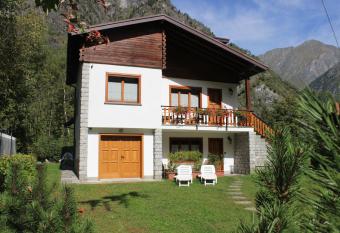Villa Egle has Balcony rooms