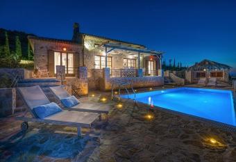 Luxury Zakynthos Villa Moore Villa 8 Guests - 4 Bed Agios Nikolaos allows 18 year olds to book a room