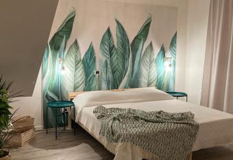 Sunrise allows 18 year olds to book a room