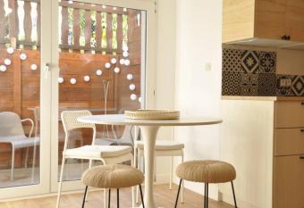 Aux cigognes de Blotzheim has Balcony rooms