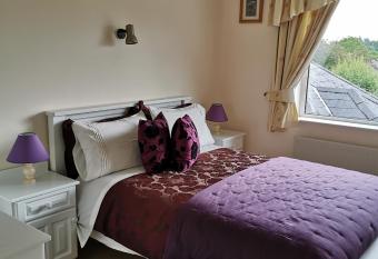 Noraville House allows 18 year olds to book a room