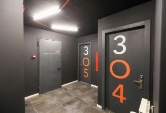 Hotello Hostel allows 18 year olds to book a room