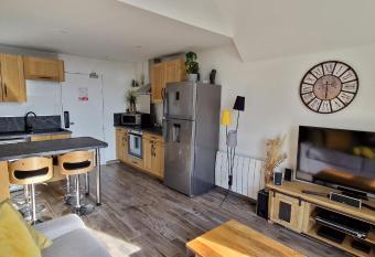 La magie Disney    5 min Superbe & Cosy Appartement 4 personnes allows 18 year olds to book a room