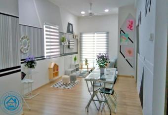 Barakah Sufi Homestay 2 has Balcony rooms