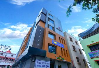 FabHotel Middleton Desire allows 18 year olds to book a room