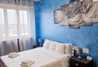 Torino Panoramic view Apartment has Balcony rooms